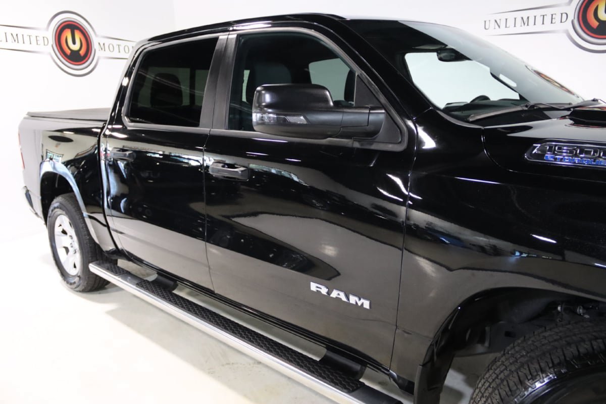 Used 2023 RAM 1500 Big Horn AWD/4WD image 8