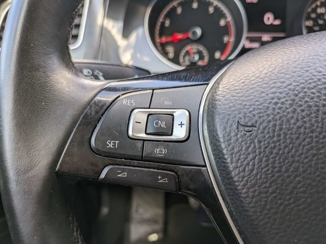 Used 2019 Volkswagen Golf S FWD image 21