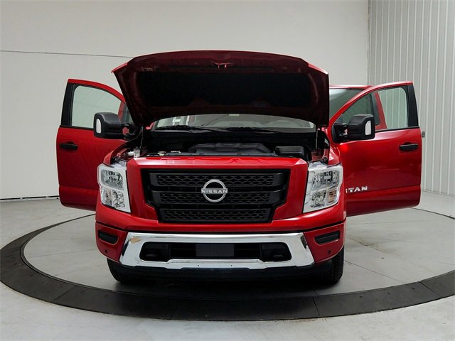Used 2024 Nissan Titan SV w/ SV Convenience Package image 10