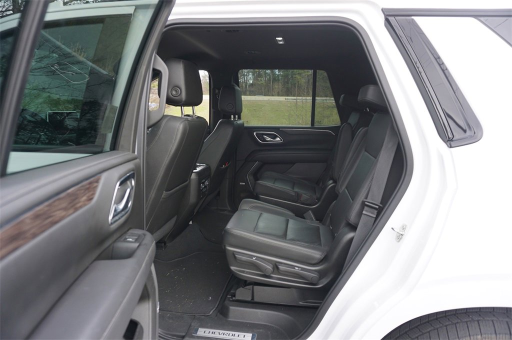 Used 2021 Chevrolet Tahoe Z71 w/ Z71 Off-Road Package image 13