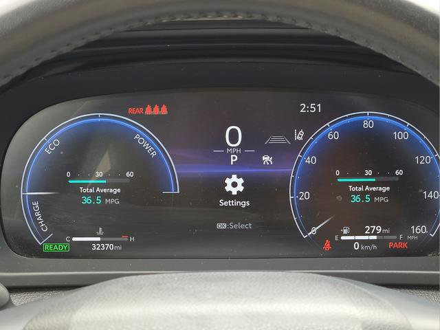 Used 2023 Toyota Crown w/ Advanced Technology Package AWD/4WD image 9