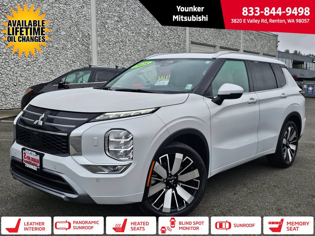 Used 2025 Mitsubishi Outlander SEL AWD/4WD image 1