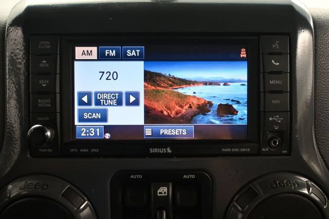 Used 2015 Jeep Wrangler Unlimited Sport AWD/4WD image 19