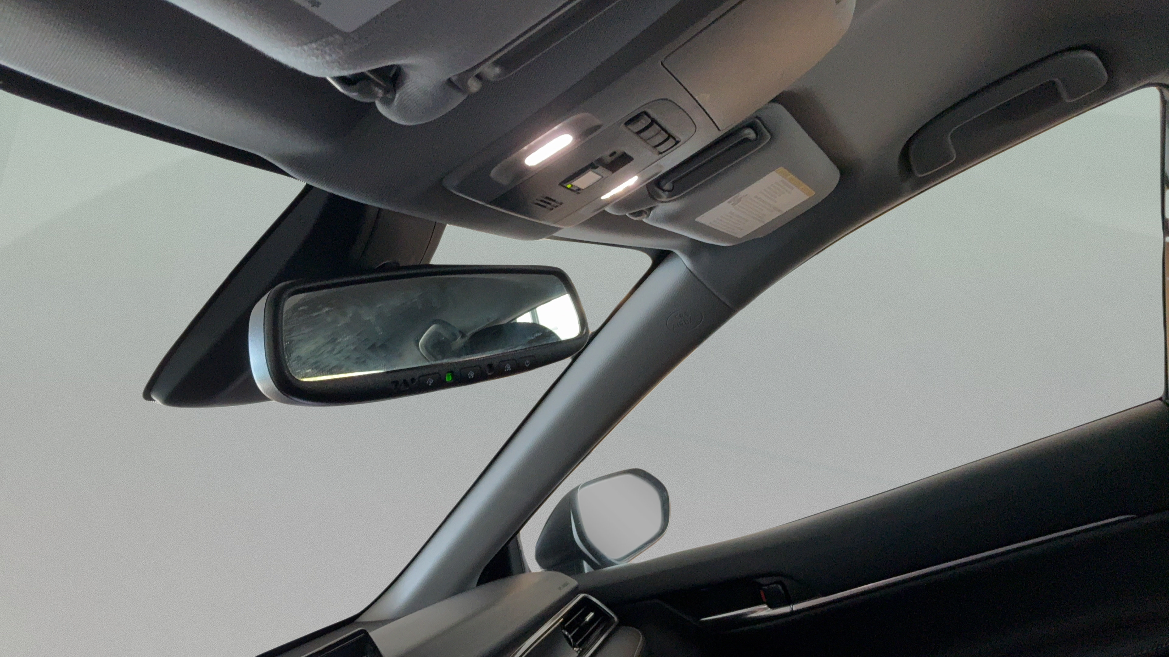 Used 2024 Toyota Camry XSE FWD image 21