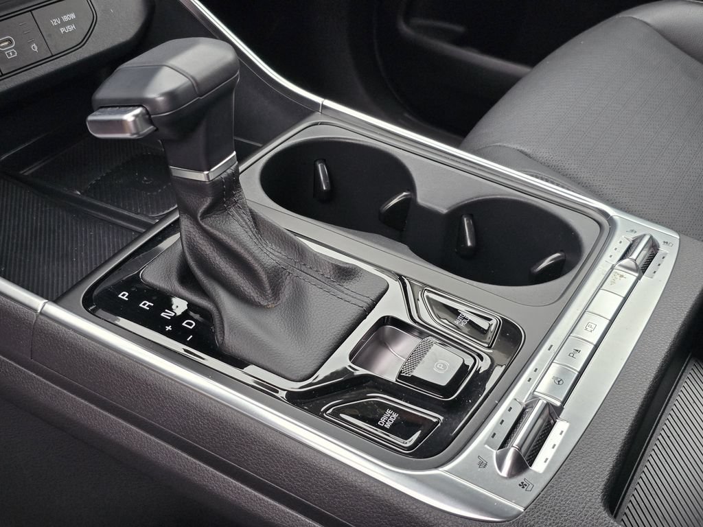 Certified 2025 Kia Carnival SX Prestige FWD image 26