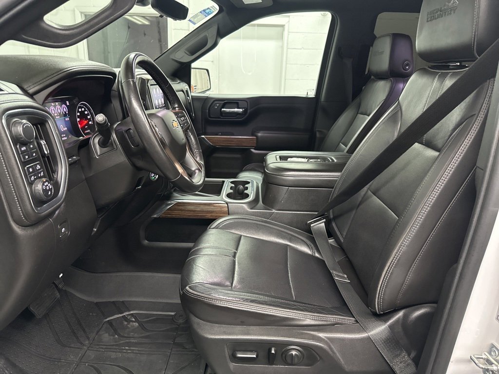 Used 2019 Chevrolet Silverado 1500 High Country w/ Technology Package image 21
