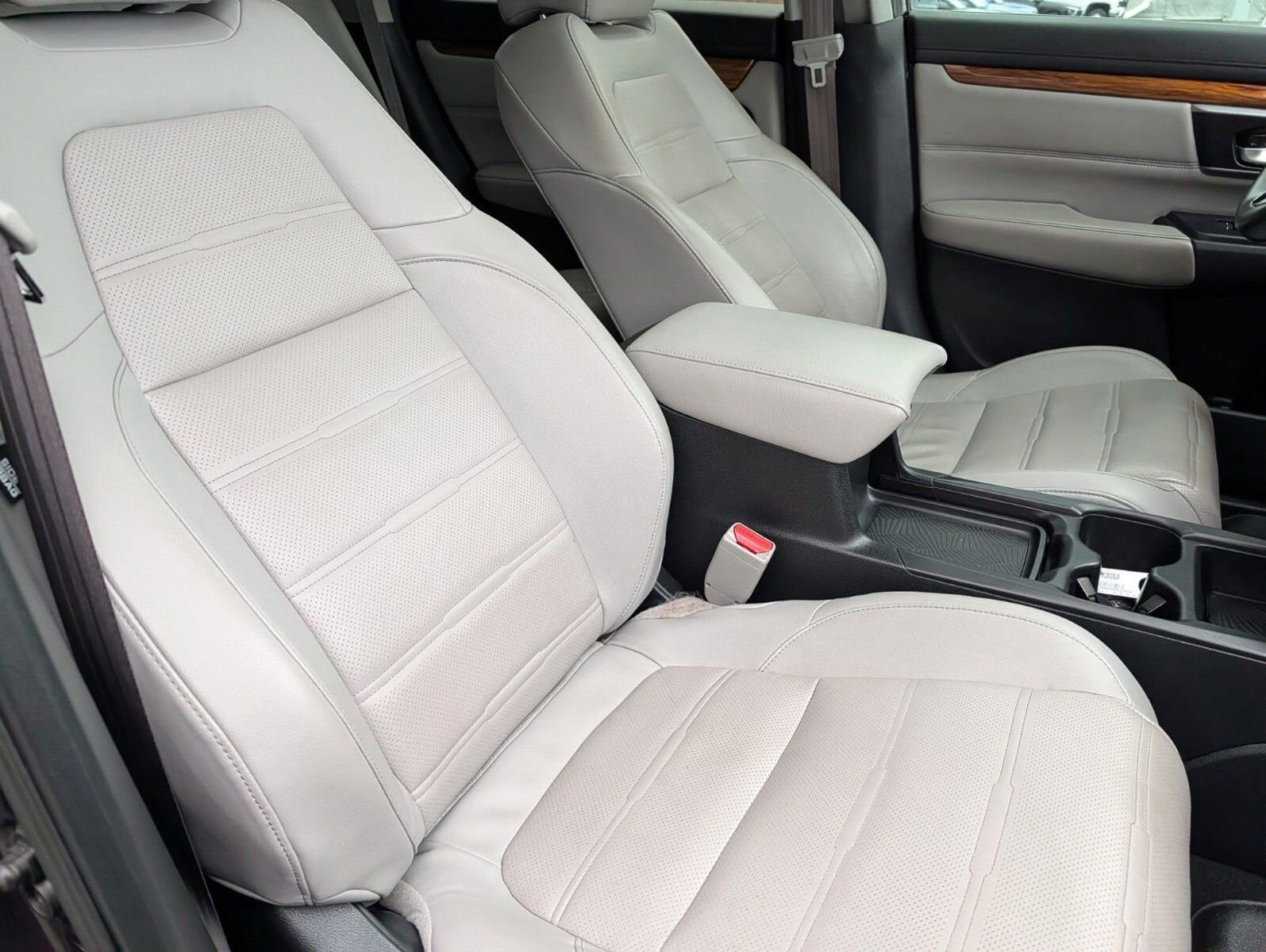 Used 2017 Honda CR-V Touring image 22
