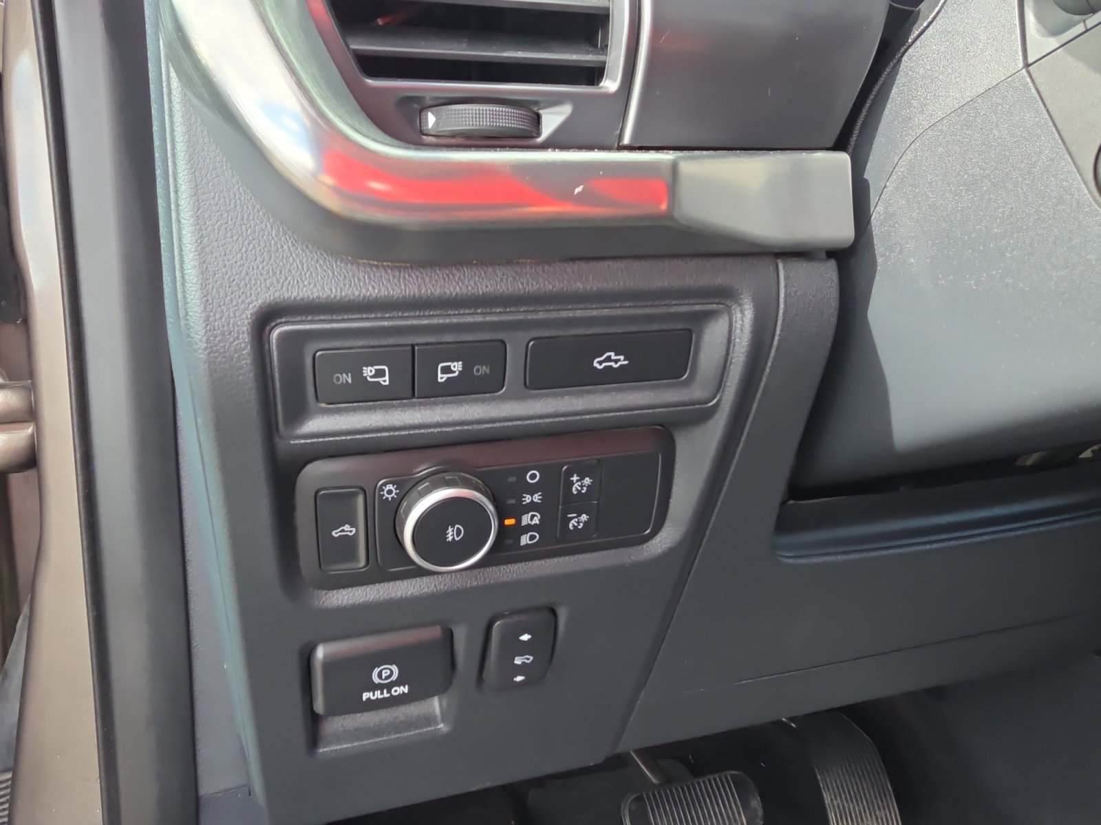 Used 2021 Ford F150 Lariat w/ Equipment Group 502A High image 24