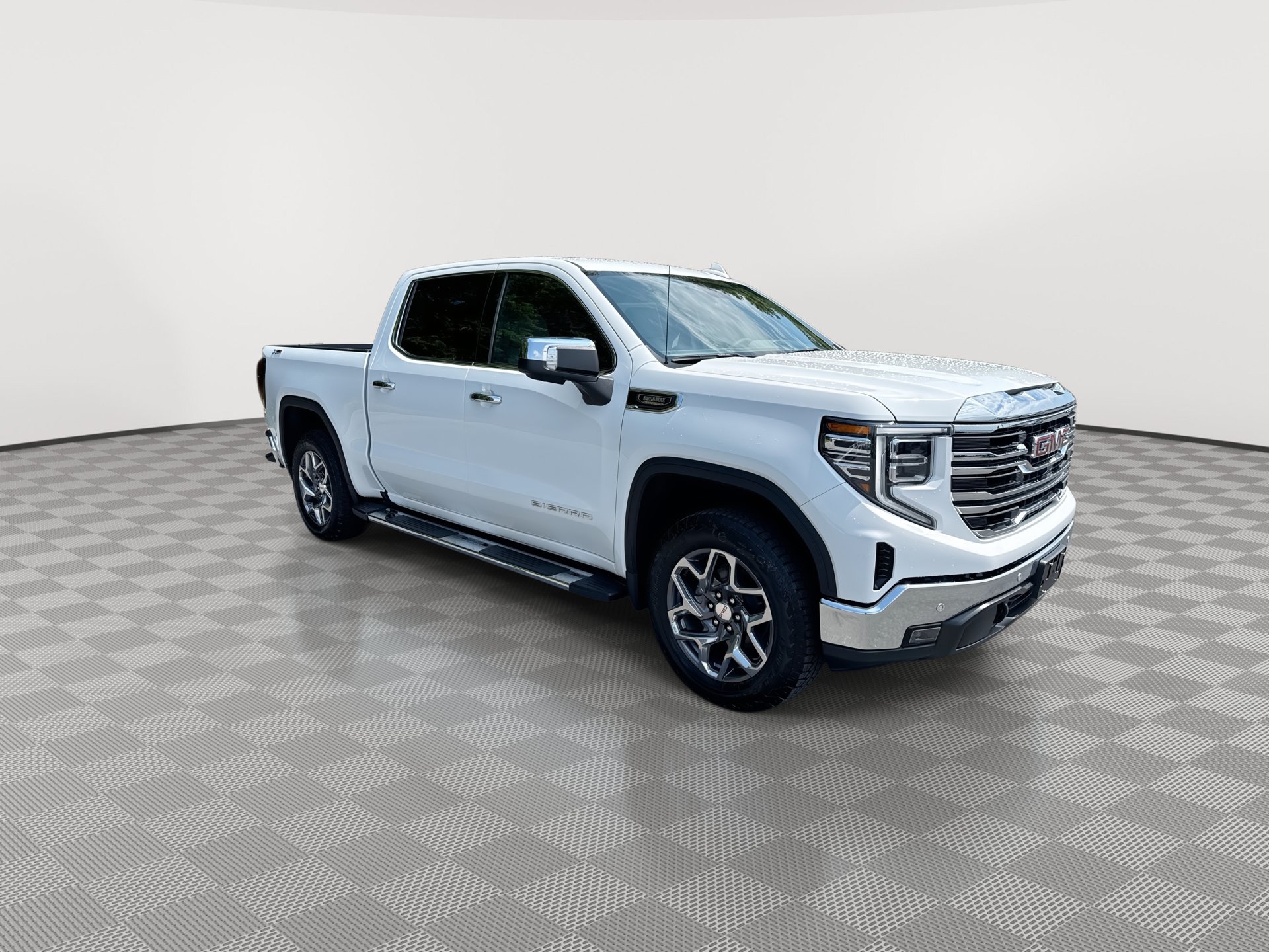 New 2026 GMC Sierra 1500 SLT w/ SLT Premium Plus Package AWD/4WD image 2