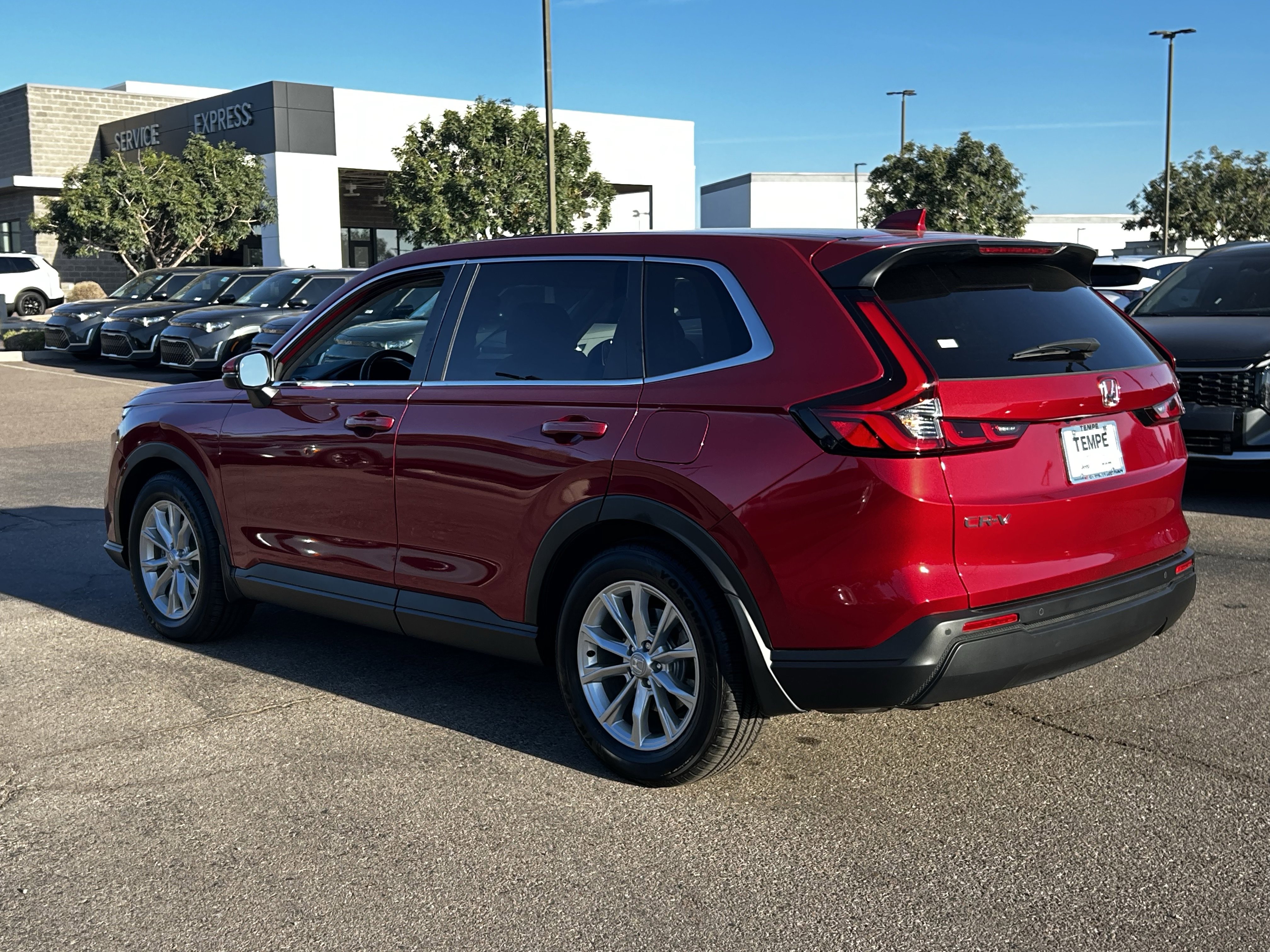 Used 2024 Honda CR-V EX-L image 6