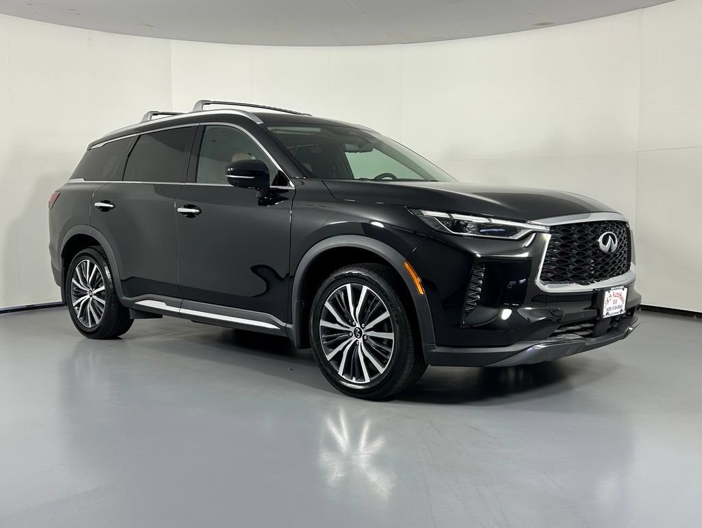 Used 2023 INFINITI QX60 Sensory w/ Vision Package
