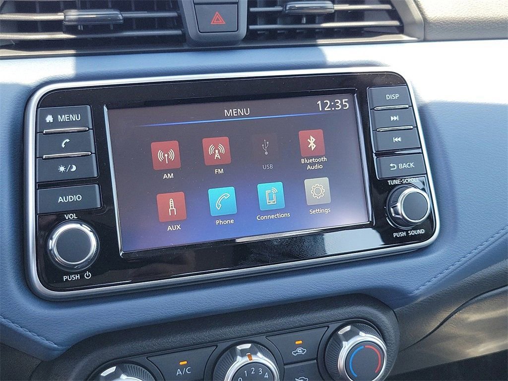 New 2025 Nissan Versa SV w/ Trunk Package image 9