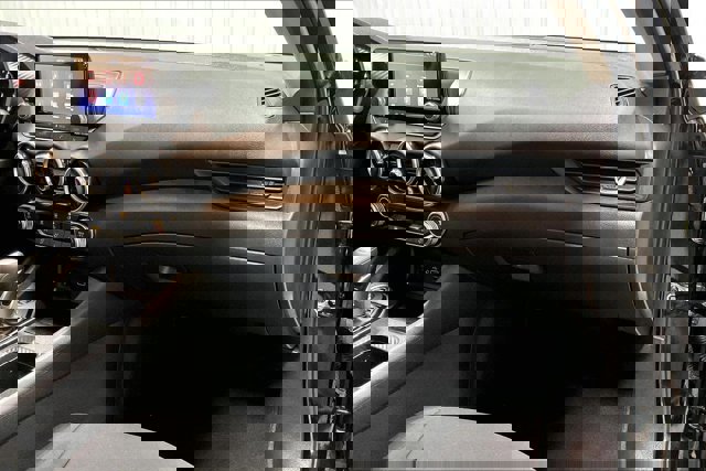 Used 2025 Nissan Sentra S image 16