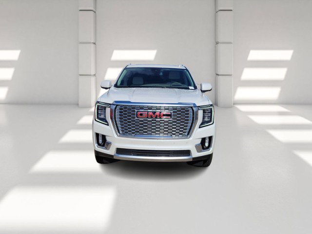Used 2024 GMC Yukon Denali image 3