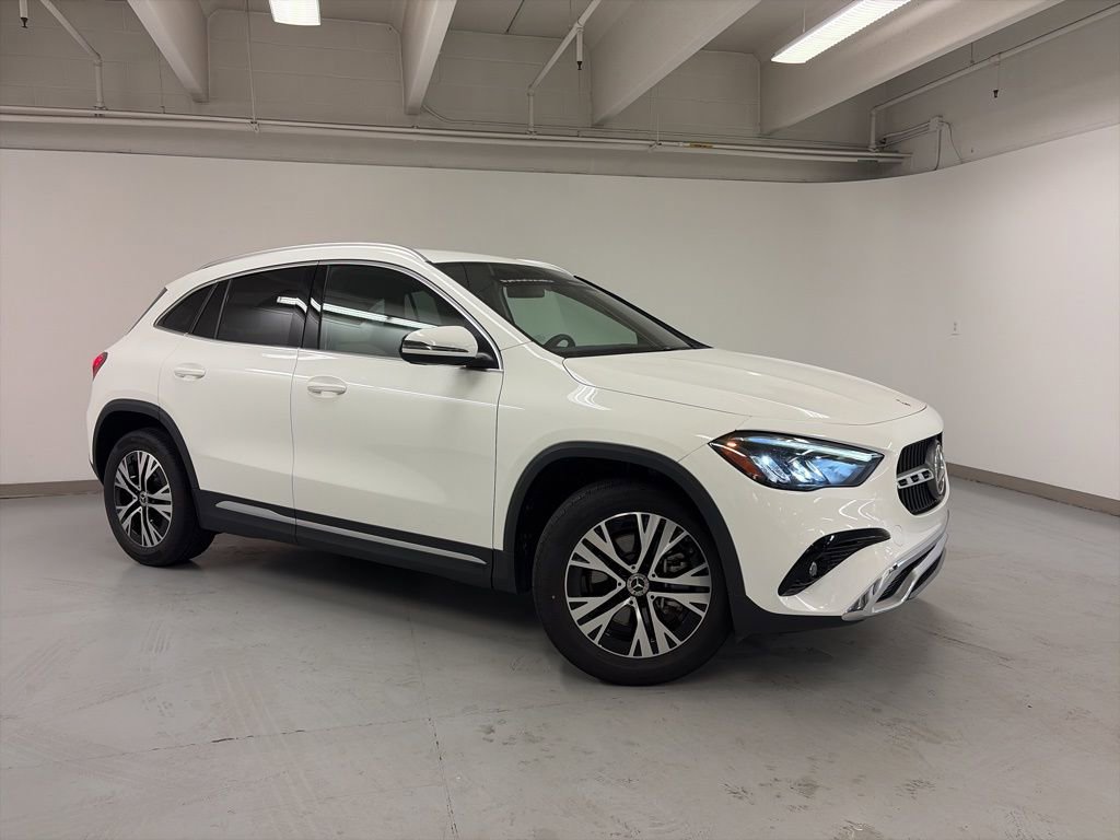 Certified 2025 Mercedes-Benz GLA 250 4MATIC image 8