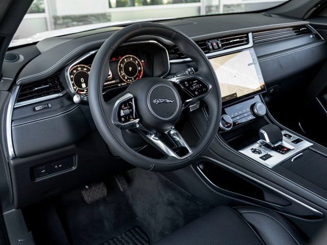 New 2026 Jaguar F-PACE R-Dynamic S AWD/4WD image 16