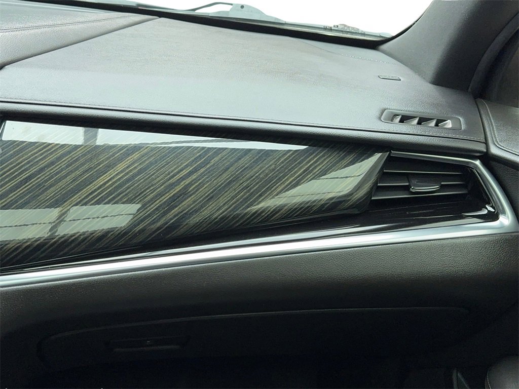 Used 2020 Cadillac XT6 Premium Luxury image 20