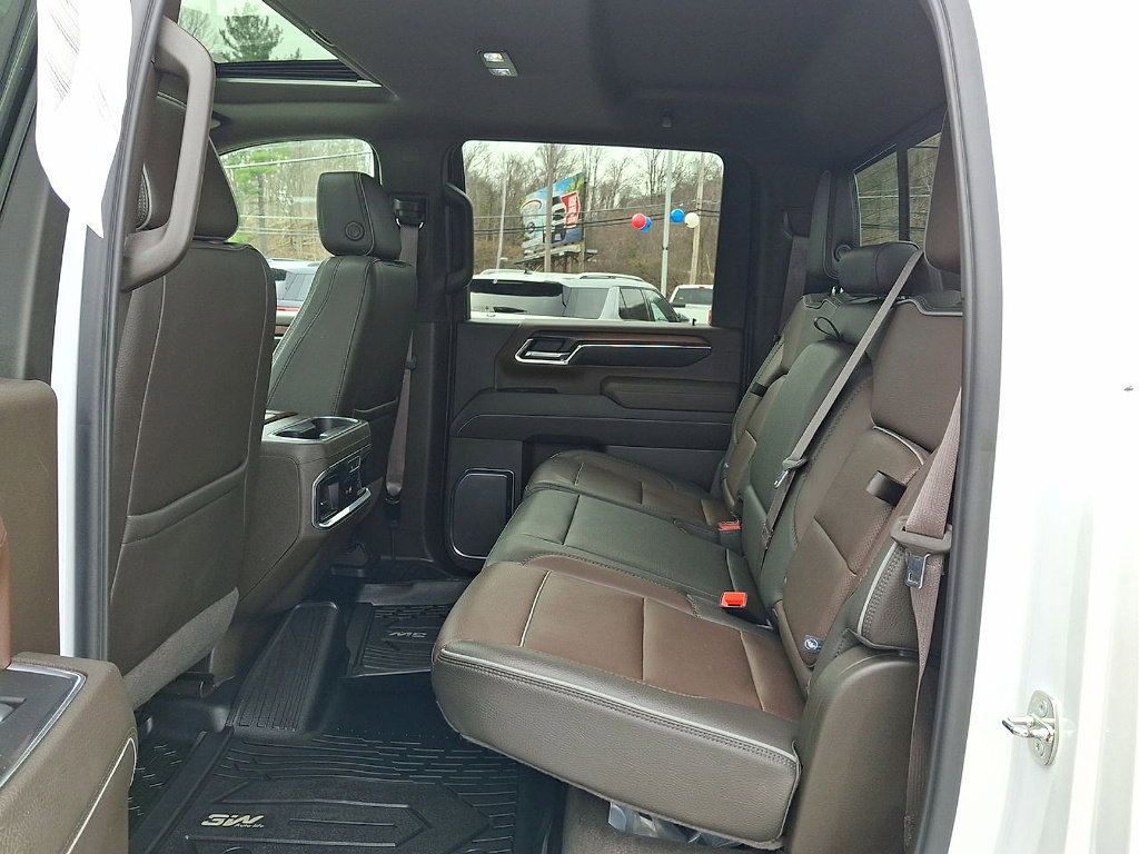 Used 2024 GMC Sierra 2500 Denali w/ Denali Reserve Package image 20