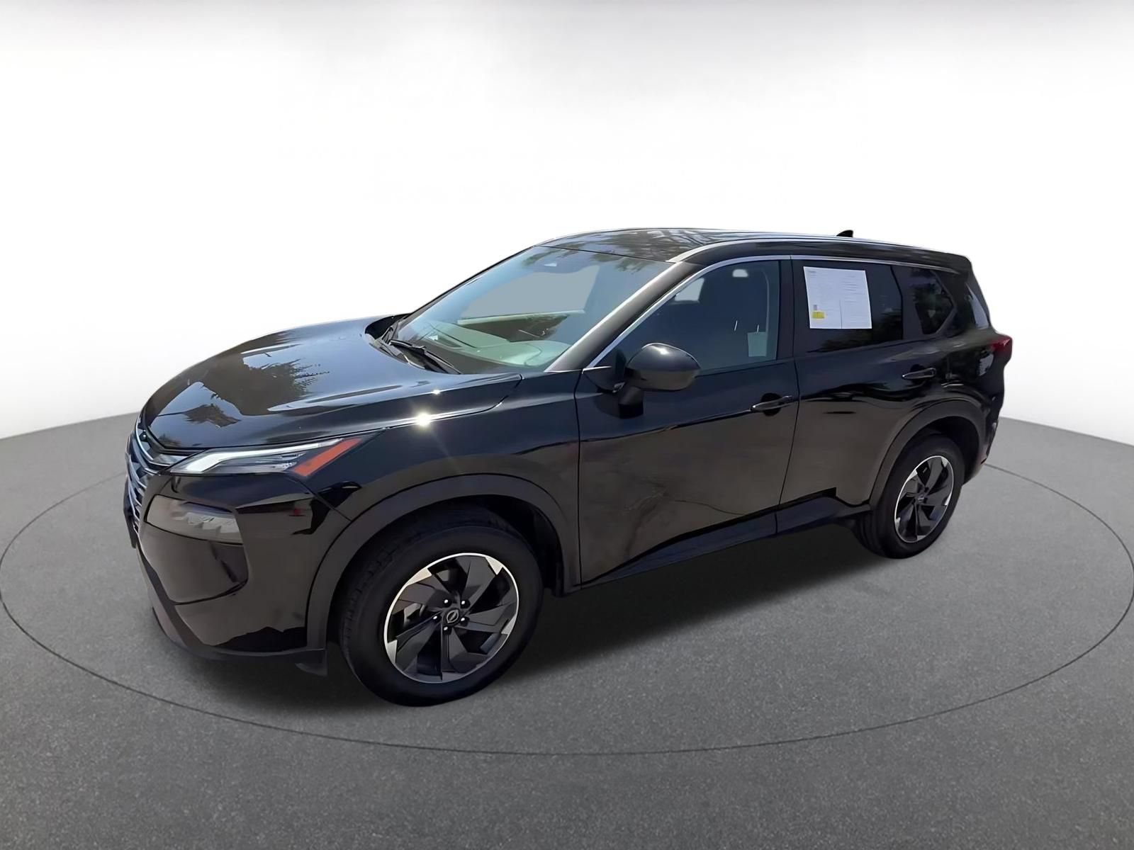 Used 2025 Nissan Rogue SV FWD image 8