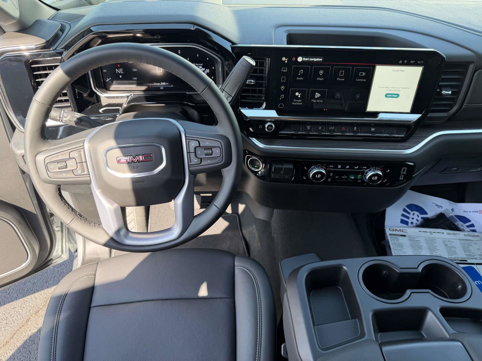 New 2026 GMC Sierra 2500 SLT w/ Max Trailering Package AWD/4WD image 9