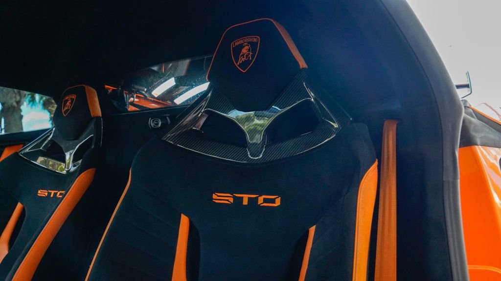 Used 2022 Lamborghini Huracan STO image 53