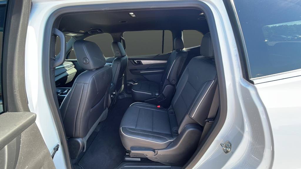 Used 2026 Buick Enclave Preferred AWD/4WD image 18