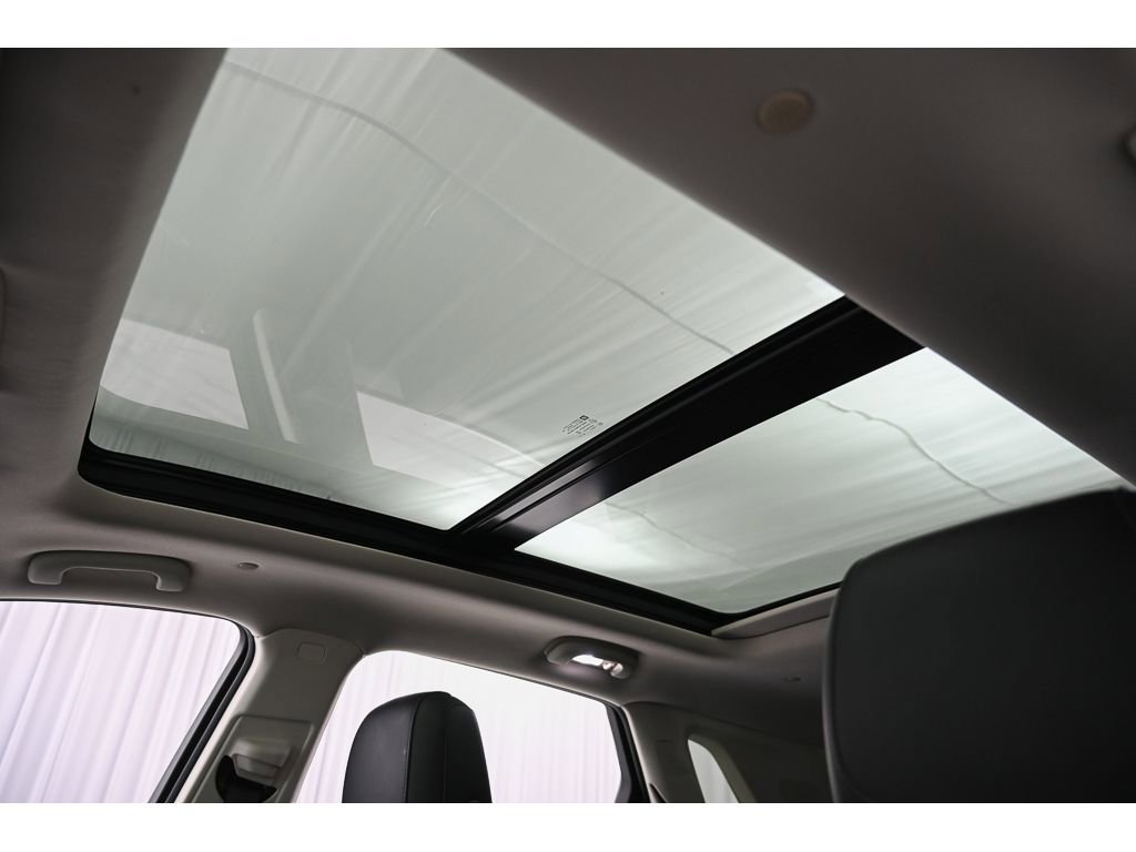 Used 2019 Cadillac XT5 Luxury image 11