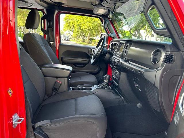 Certified 2022 Jeep Wrangler Unlimited Sport AWD/4WD image 39