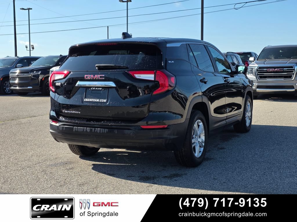 Used 2024 GMC Terrain SLE FWD image 8
