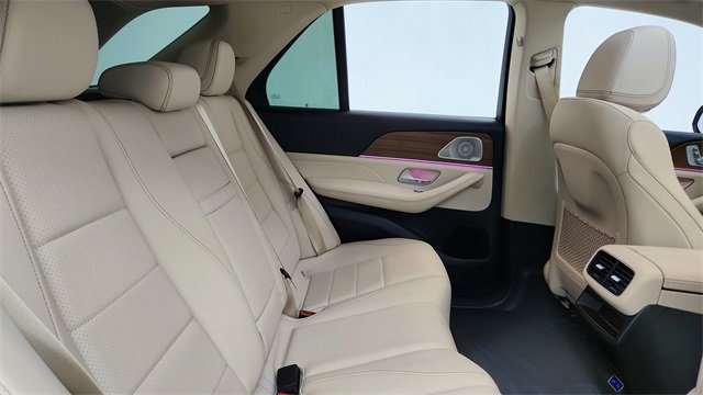 Used 2025 Mercedes-Benz GLE 350 4MATIC w/ AMG Line Exterior image 24
