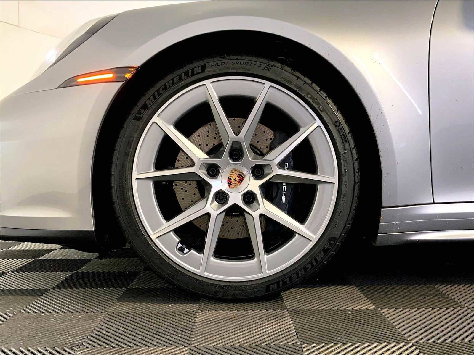 New 2026 Porsche 911 Carrera image 11