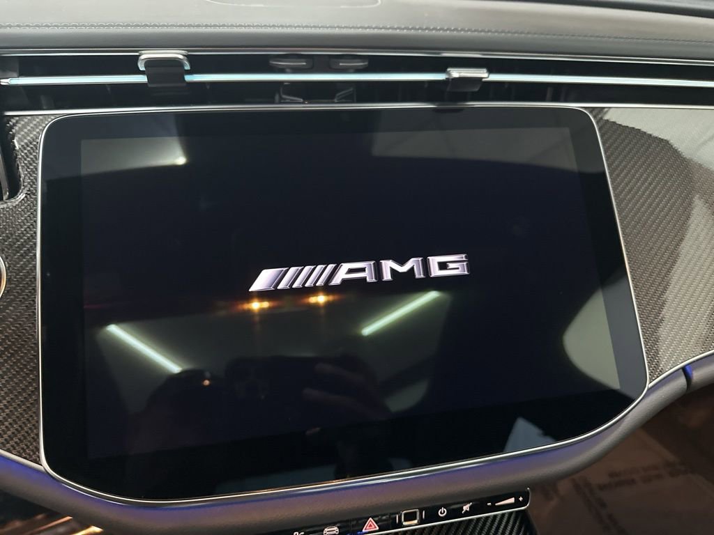 New 2026 Mercedes-Benz E 53 AMG e 4MATIC Sedan image 11