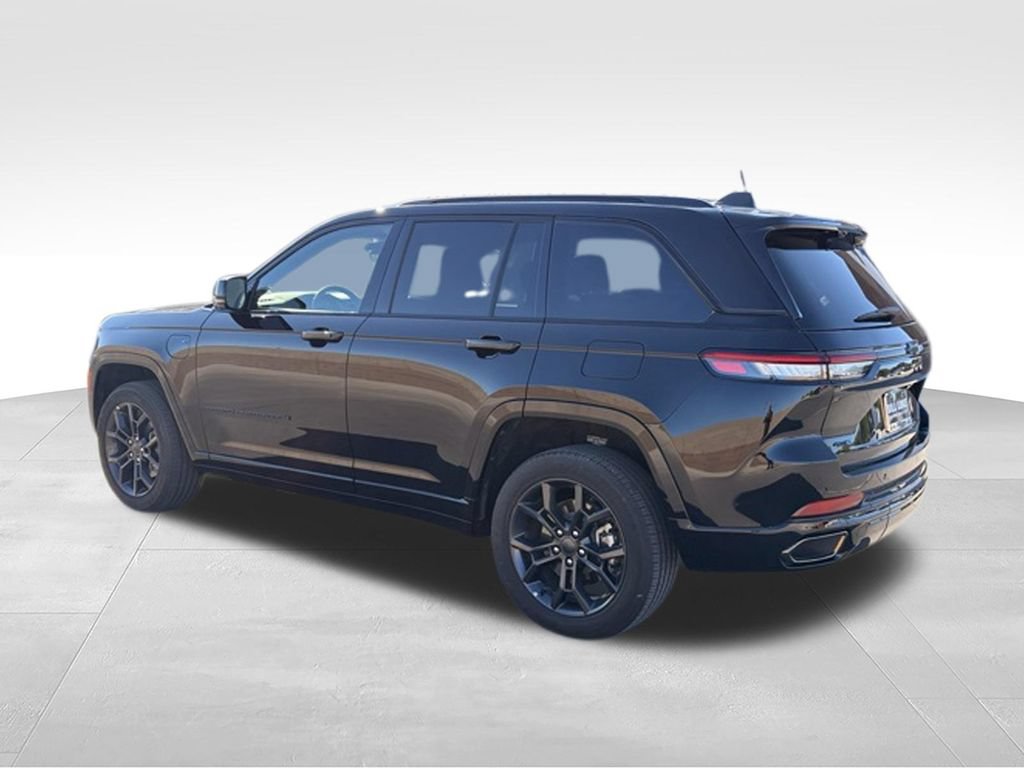 Used 2024 Jeep Grand Cherokee Limited 4xe AWD/4WD image 10