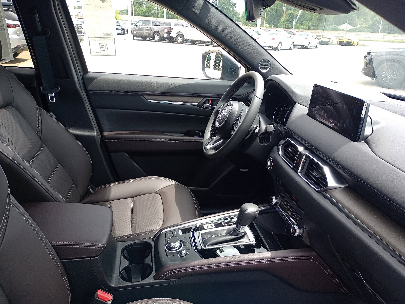 New 2025 MAZDA CX-5 Signature image 7