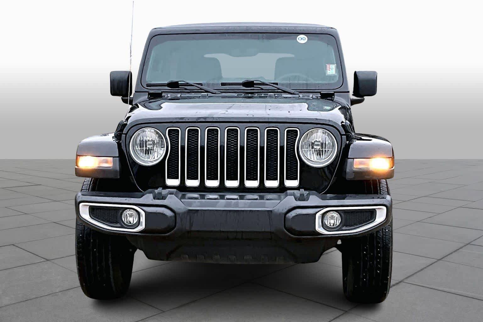 Certified 2023 Jeep Wrangler Unlimited Sahara AWD/4WD image 4