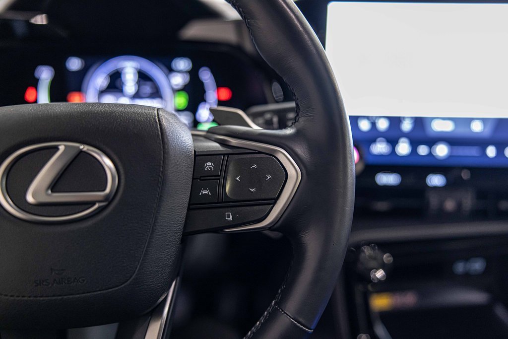 Used 2025 Lexus NX 450h+ AWD w/ Luxury Package image 24