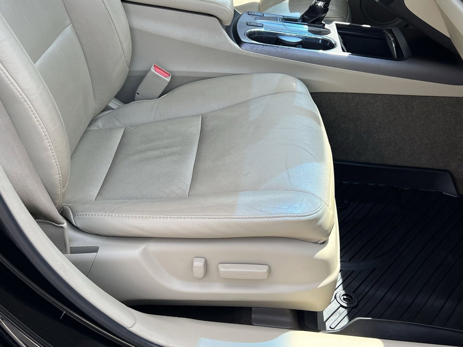 Used 2014 Acura RDX FWD image 31