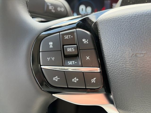 New 2026 Ford Explorer Platinum image 16