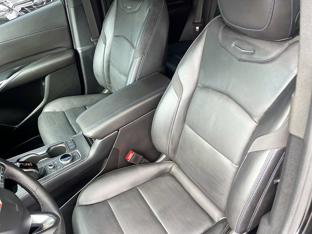 Used 2025 Cadillac XT4 Sport AWD/4WD image 21