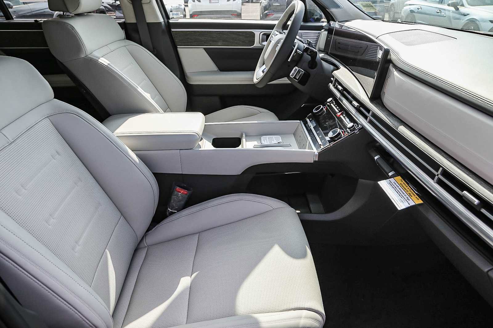 New 2026 Hyundai Santa Fe Calligraphy FWD image 18