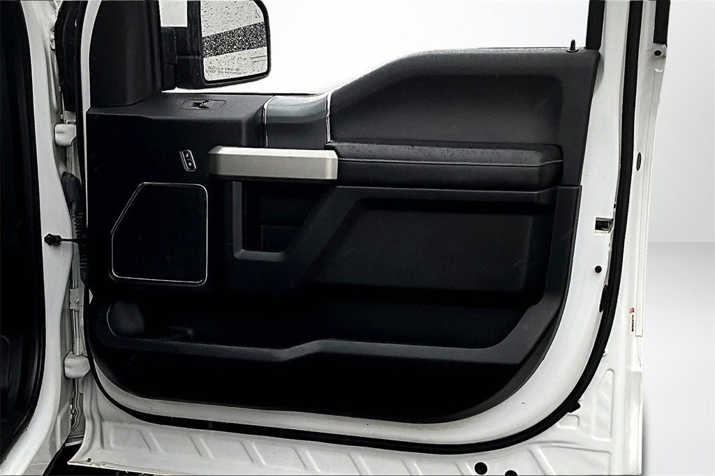 Used 2017 Ford F150 Lariat w/ Equipment Group 502A Luxury image 26