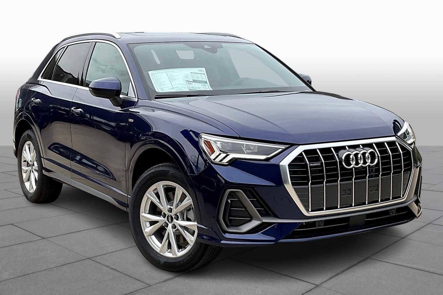 Used 2025 Audi Q3 2.0T Premium Plus w/ Premium Plus Package AWD/4WD image 2