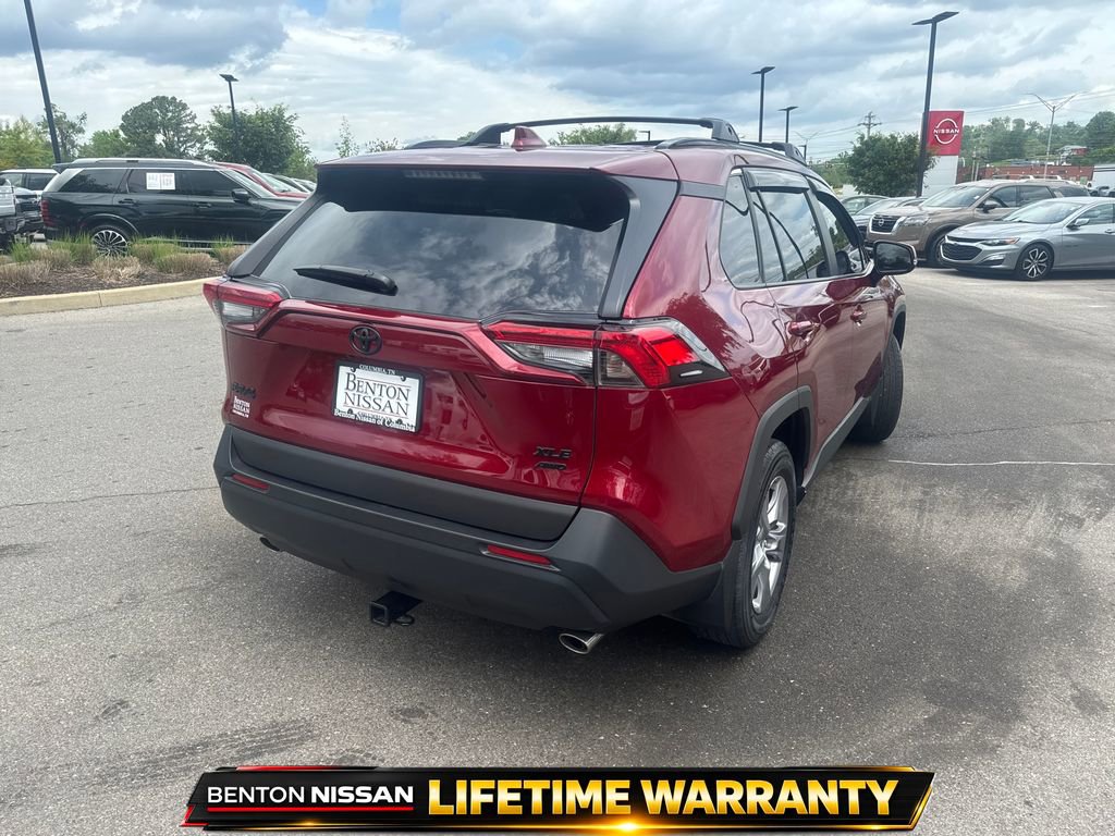 Used 2025 Toyota RAV4 XLE w/ Convenience Package image 9