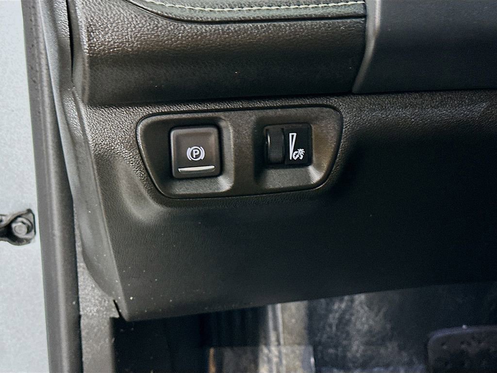 Used 2023 GMC Acadia SLT w/ Trailering Package image 17