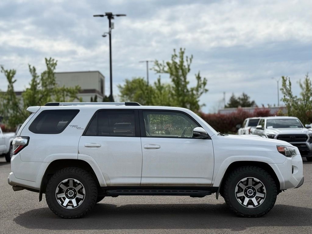 Used 2018 Toyota 4Runner TRD Off-Road Premium image 6