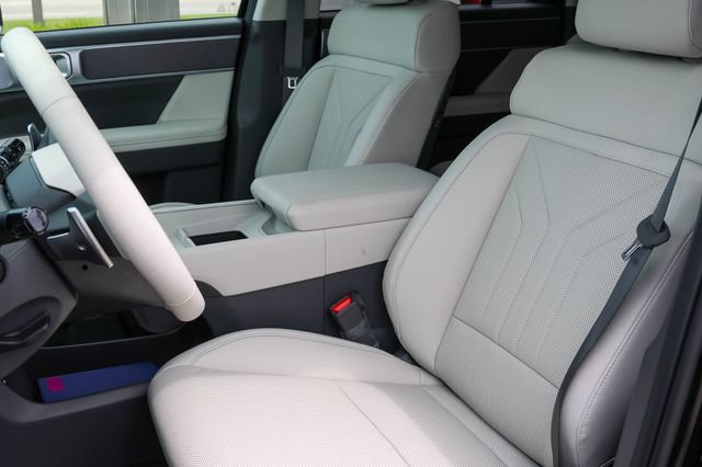 New 2026 Hyundai Santa Fe SEL FWD image 12