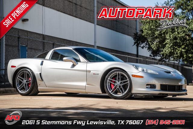 Used 2007 Chevrolet Corvette Z06 w/ Preferred Equipment Group RWD image 1