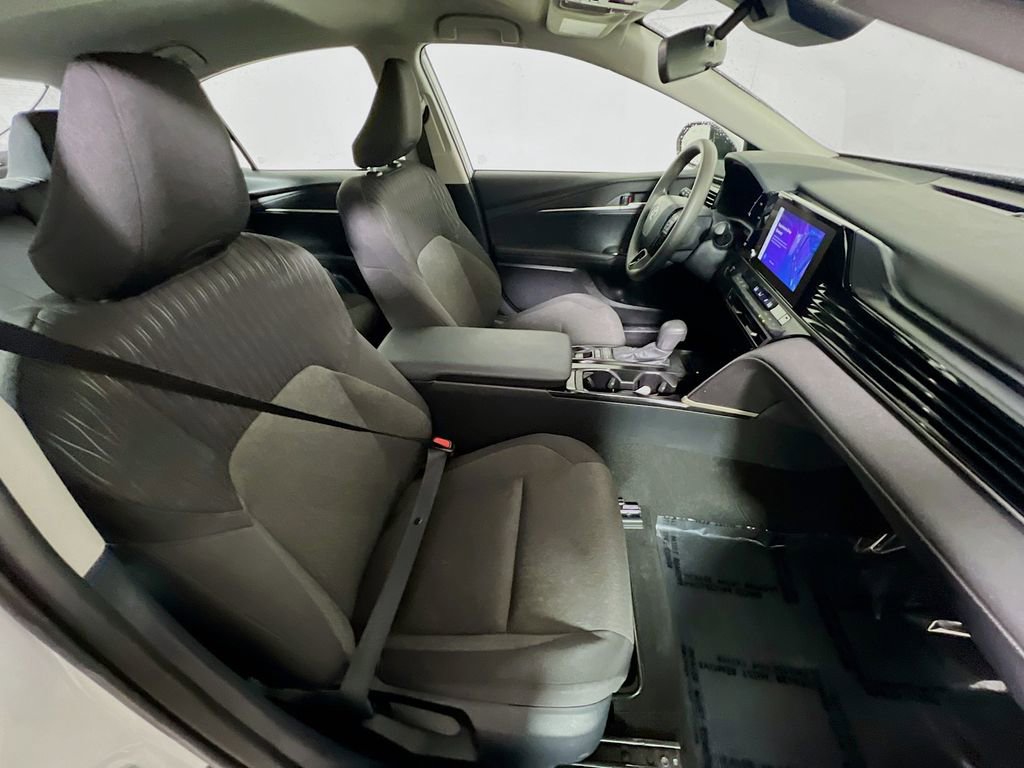 Certified 2025 Toyota Camry LE image 24