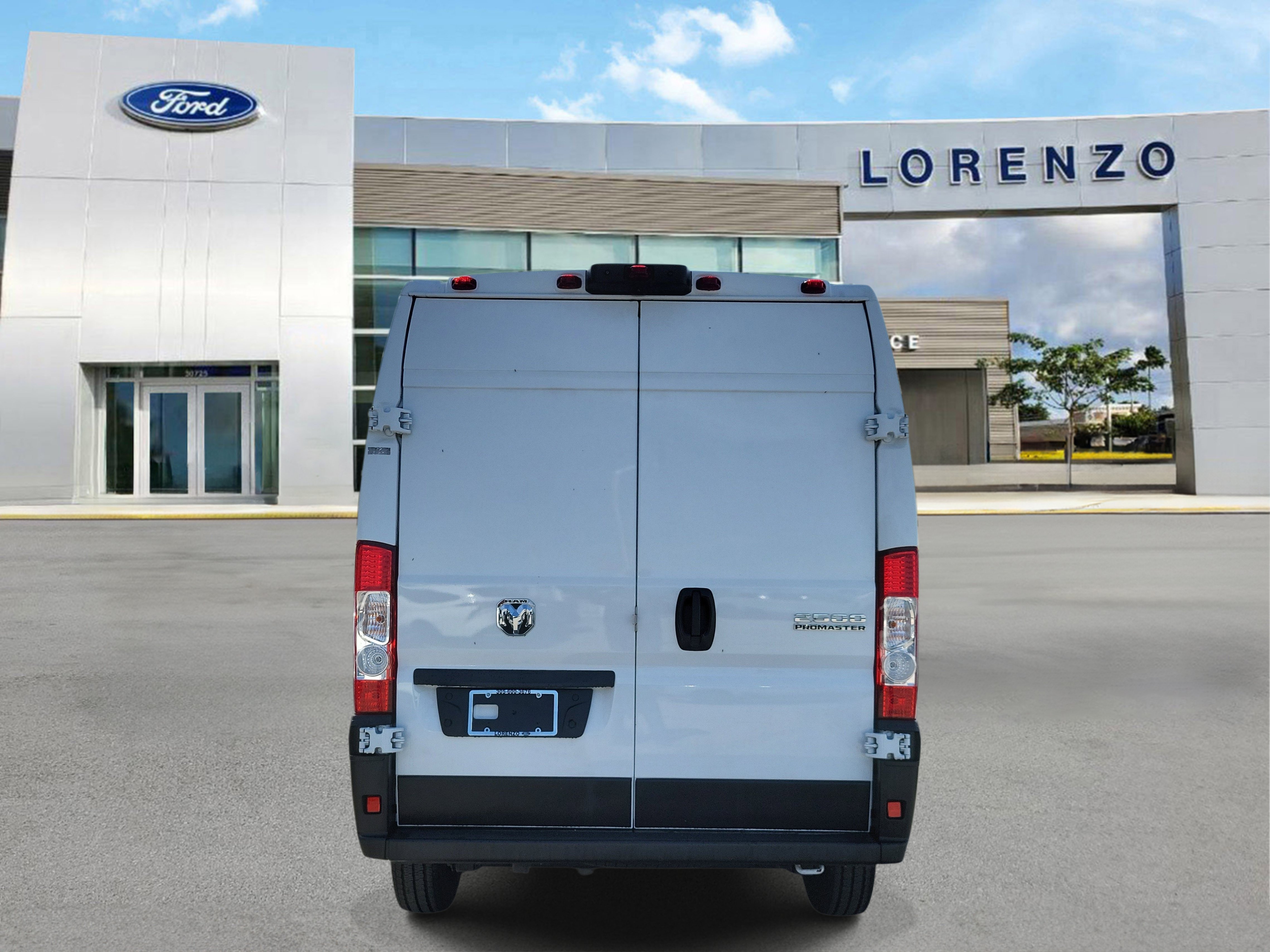 Used 2025 RAM ProMaster 2500 w/ Convenience Group FWD image 6