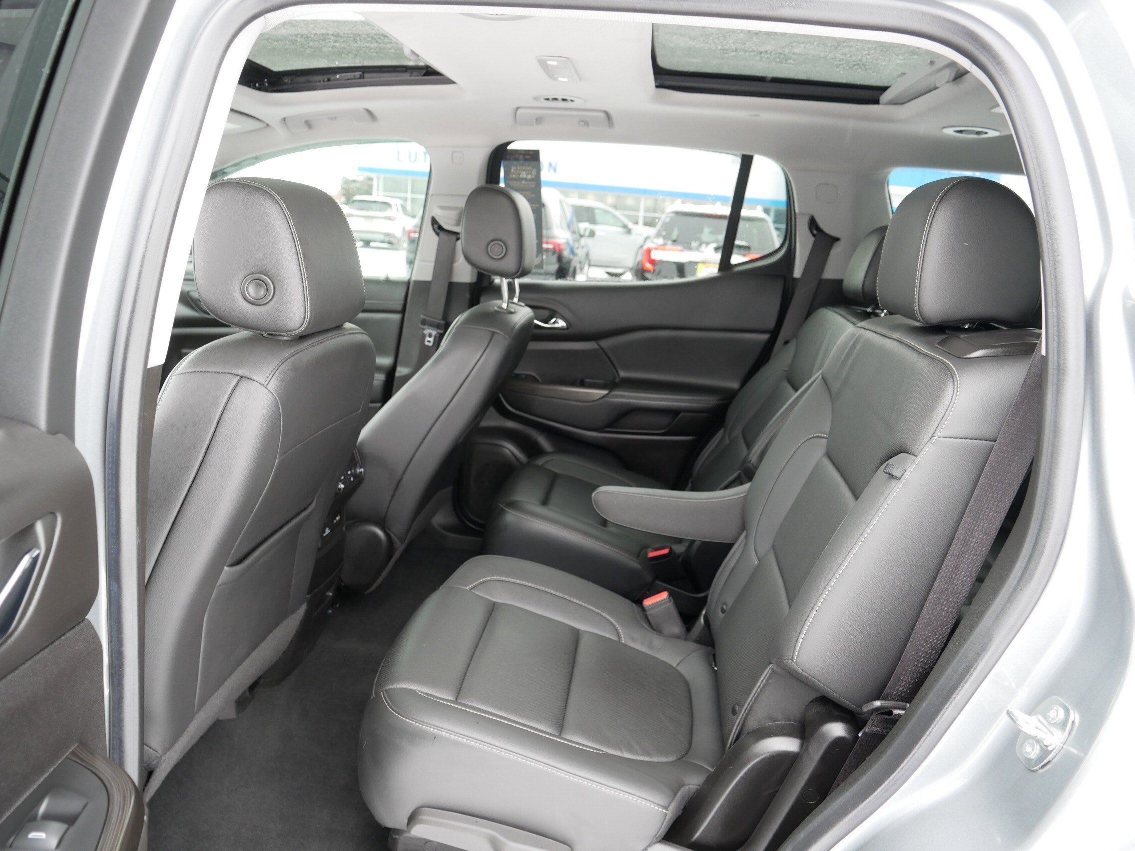 Certified 2023 GMC Acadia SLT w/ Elevation Edition image 35